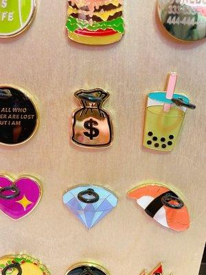 Dog tag interpretation: Make money so we can spend them on yummy food & drinks. #priorities