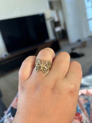 Butterfly ring