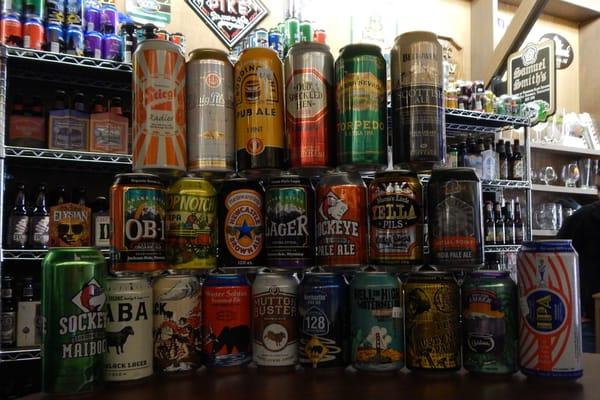 lots of microbrews in cans