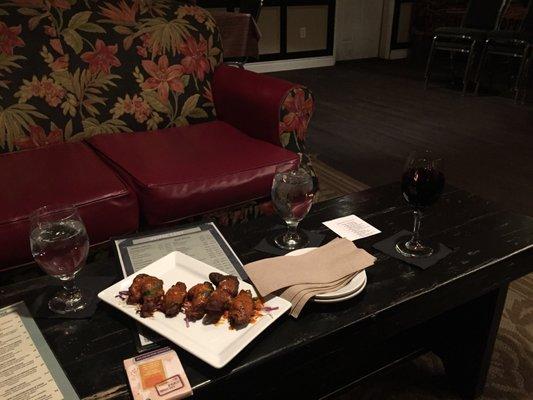 Buffalo Wings! Horse Heaven Hills wine amongst one of the popular wines here at the resort.