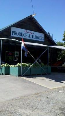 Hooray for family run produce stores!