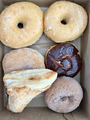 Honey Dip, Jelly Filled, Boston Cream, Apple Turnover, Apple Cider Donut