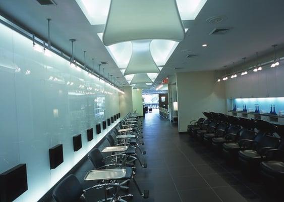 Shampoo stations and "natural light" color bar