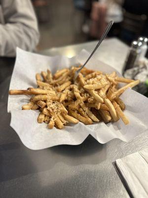 Garlic fries