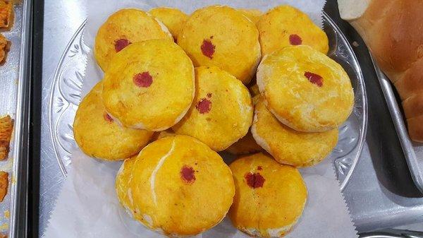 Fresh on Premise - Chiney cake