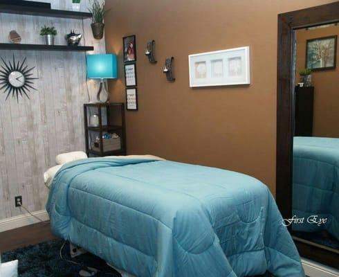 Purple Lime Massage suite