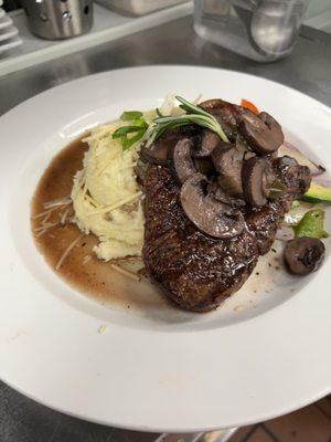 Filet with Mushrooms