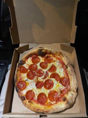 Personal pepperoni pizza