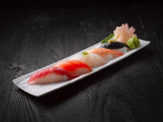 Sushi dish