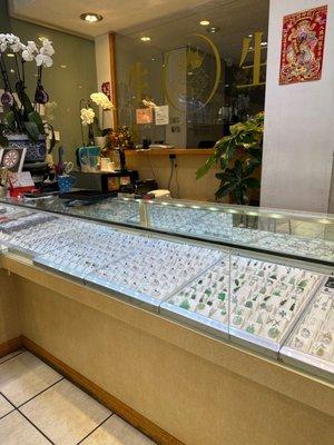 Great selection of fine jewelry