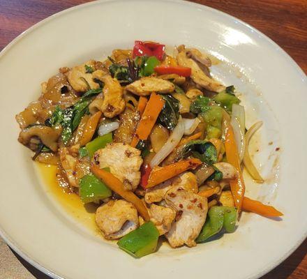 Drunken Noodles with Chicken