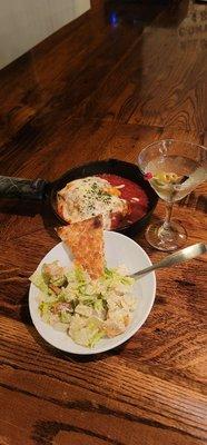 Fan-tas-tic! 5-stars all day for Fire Stone lasagna, ceasar salad, and dry dirty martini.