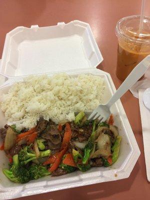 Broccoli and beef stir fry