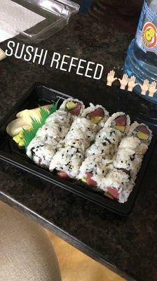 Tuna & avocado roll