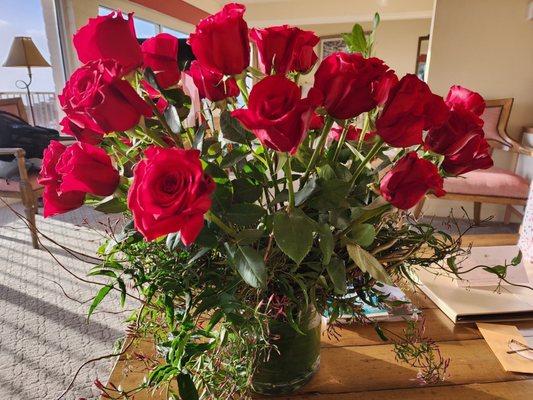 Beautiful Red Roses with creative vines for Valentine's Day!