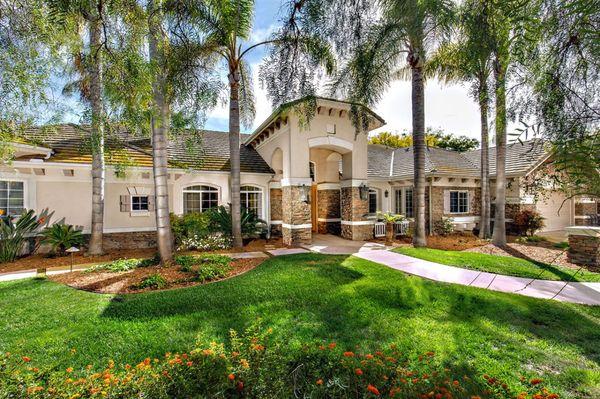 Marc represented the buyers on this beautiful Rancho Santa Fe estate.