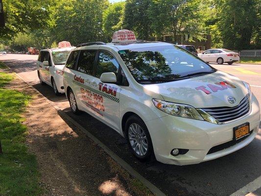 Carlos Taxi Cars In East Hampton