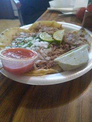 Tacos de carnitas