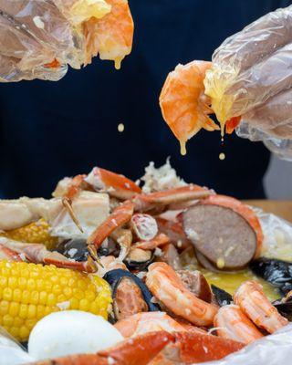 What's in your seafood boil !?