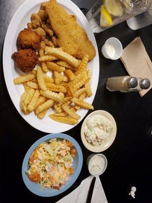 Fried flounder and shrimp platter with an added side salad