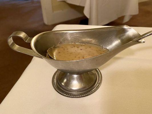 Gravy boat