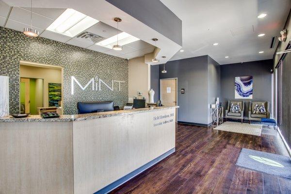 Mint Dentistry Desoto interior