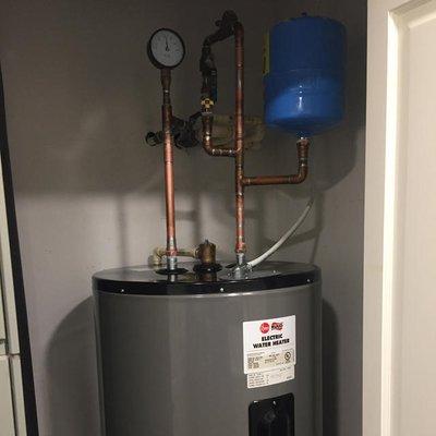 Tampa Plumbers - Water Heaters