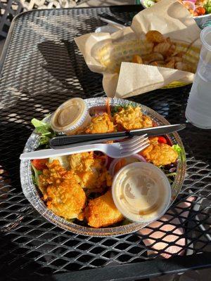 Fried oyster salad