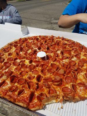 Delicious pepperoni pizza!