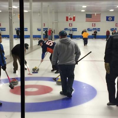 Discovering MN: Prior to last night, I only saw Curling on tv during the Olympics. Glad we stopped by on our way to Happy Gnome.