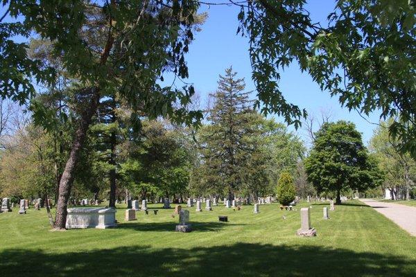 Roseland Park Cemetery