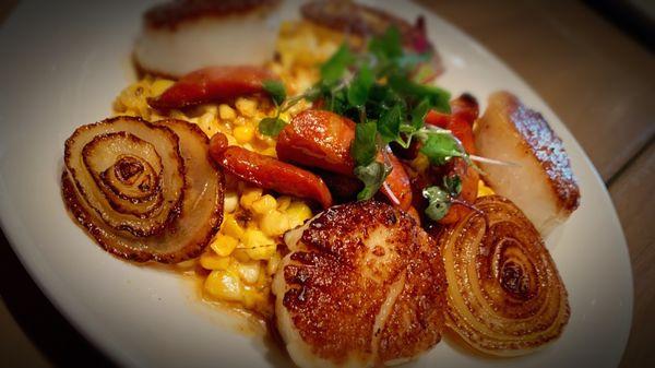 Seared scallops