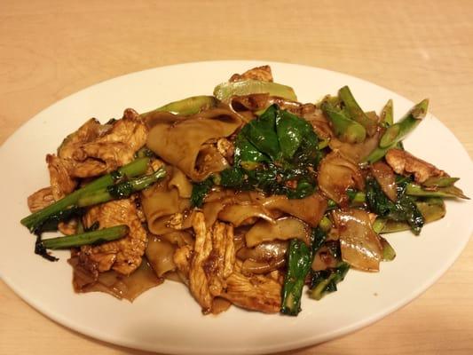 PAD See Ew with Chicken