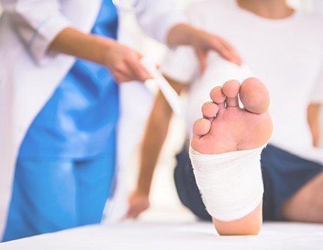 European Foot & Ankle Clinic is a Podiatrists serving Chicago, IL