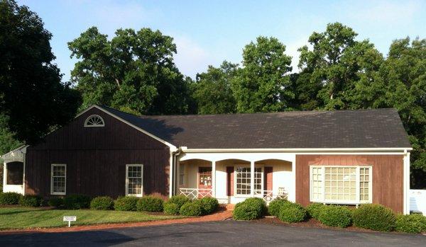 Robertson Electric office at 2131 Berkmar Drive