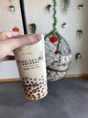 Their Jasmine Milk Tea with their honey boba is to die for! Ps. The aesthetic in here is so pretty! I love the egg chair