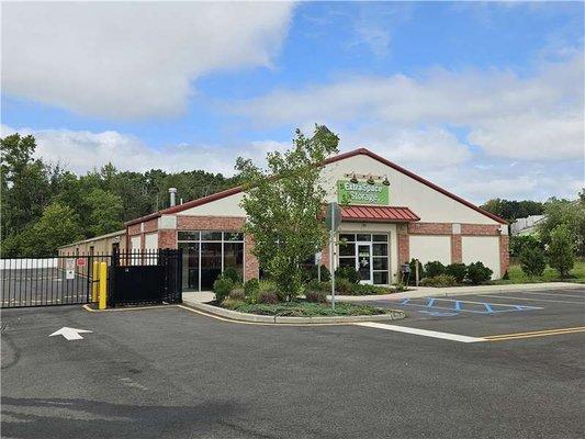 Alternate Beauty Image - Extra Space Storage at 550 Monmouth Rd, Millstone Township, NJ 08510