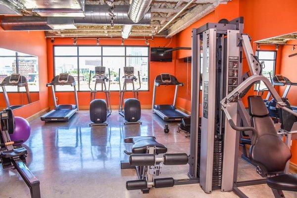 Get fit! Our 24/7 hour fitness center with breathtaking views of downtown Kansas City! How much more motivation do you need?!