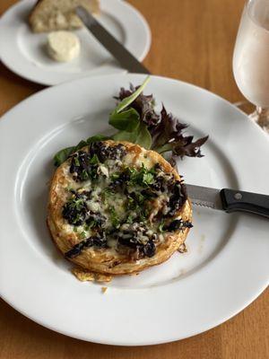 Mushroom and onion tart