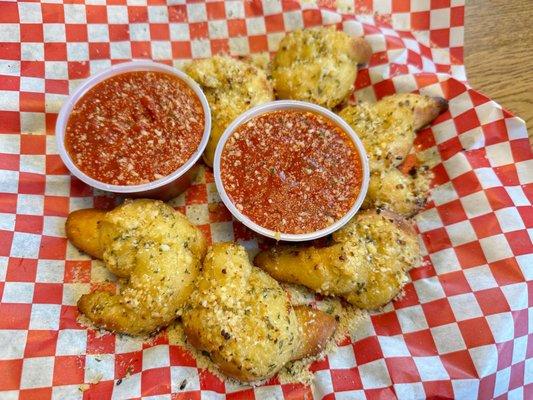 Garlic Knots