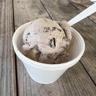 Cookies & Cream and Coffee Ice Cream