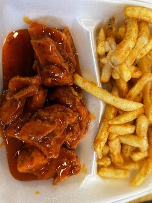 Boneless wing combo