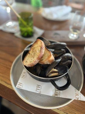 Beer n bacon mussels