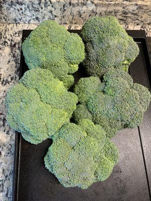 Wow- gorgeous broccoli crowns. On sale for only $.99lb, this was 3lb. I'll be lucky if this last 2 days in my house. My kids love broccoli.