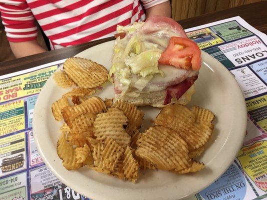 1/2 Italian sub with homemade chips