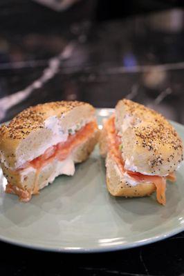 Essa Bagels w/ Cream Cheese, Lox, Tomatoes & Scallions