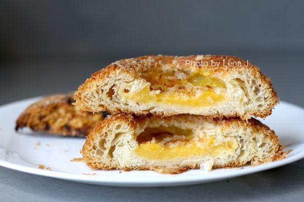 Inside of Passion Fruit Danish with Coconut Streusel ($5) - I like the passion fruit filling. The pastry itself is ok: not the flakiest.