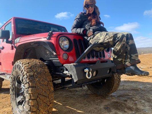 Muddy Jeeps are happy Jeeps!