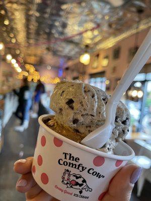 Minty Chocolate Chippy Ice Cream with Coffee Cookie Crunch Ice Cream (VEGAN)