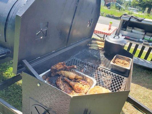 Corn, beans and pulled pork on the grill